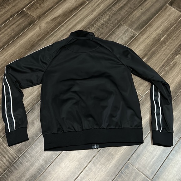 EUC Champion Jacket - Picture 5 of 9